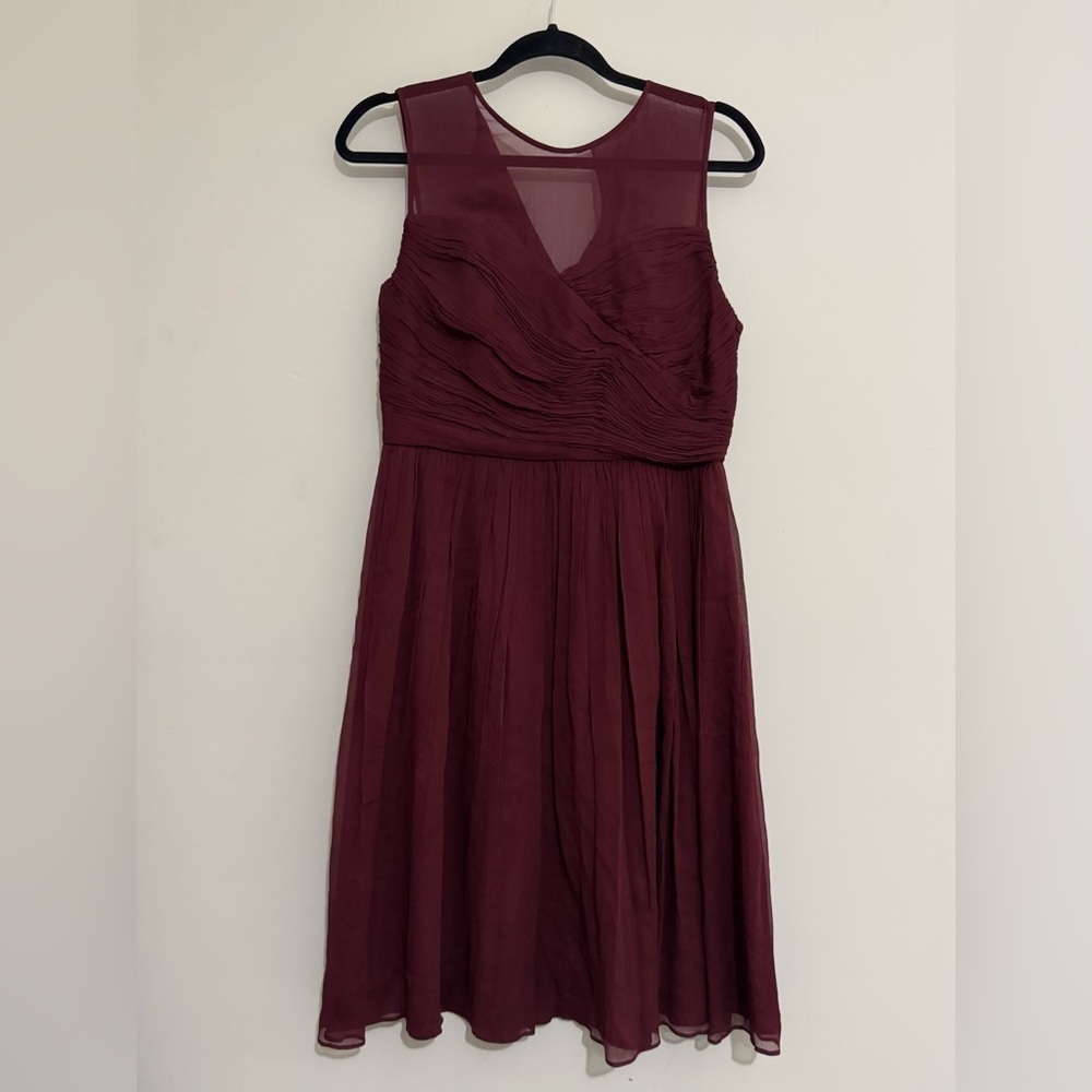 J. Crew Red Ruched Midi Dress V-Neck Sleeveless
100% Silk